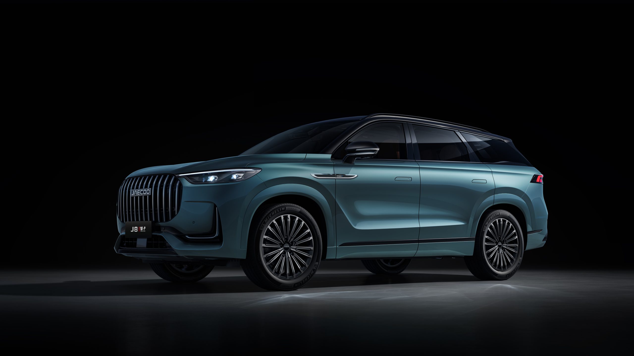 jaecoo-8-shs-p-lato-2